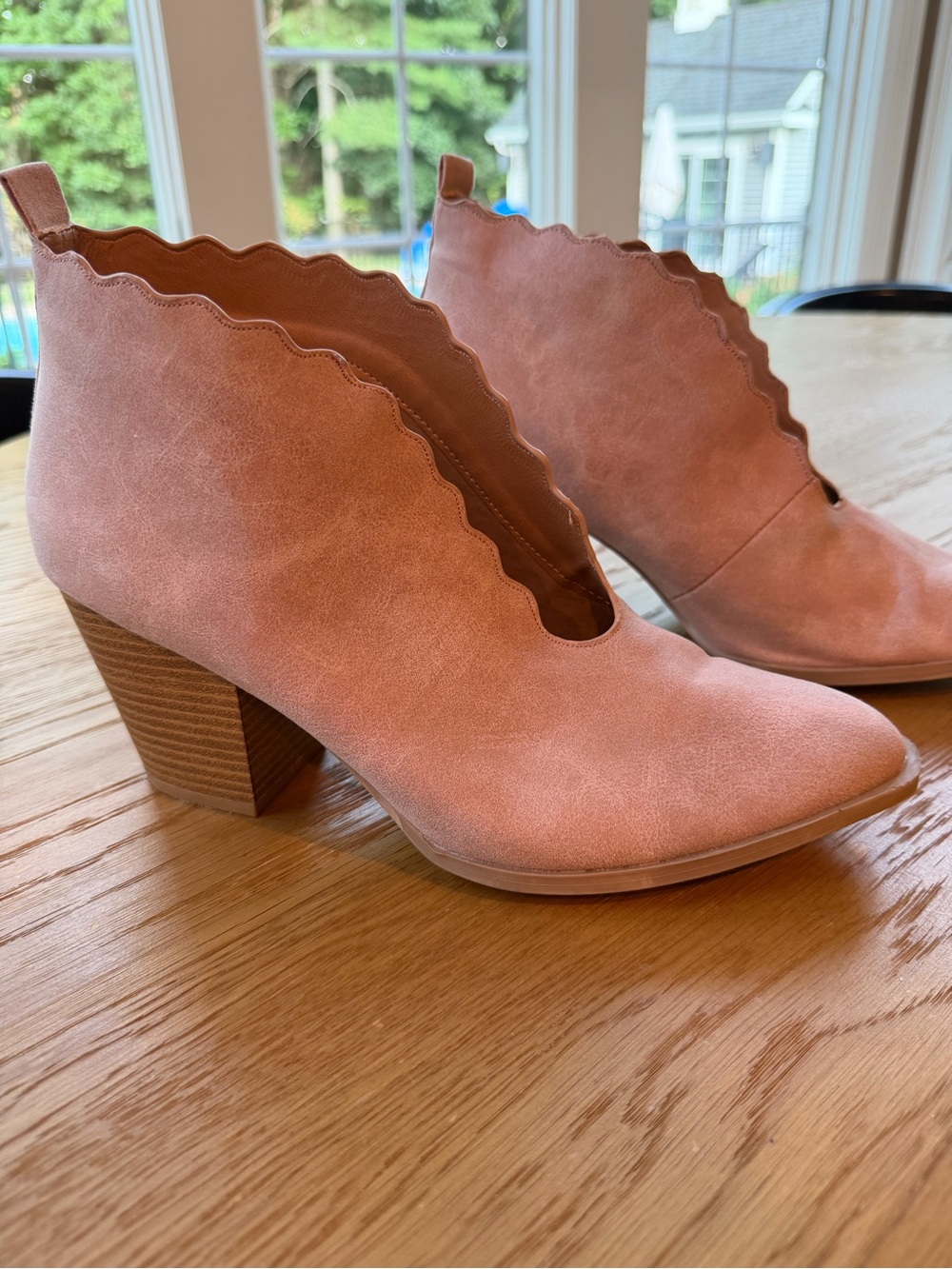 Qupid Scalloped Pink Suede Block Heel Ankle Booties